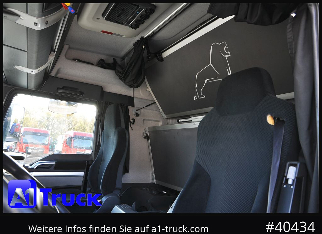 MAN TGX 18,440 XLX Intarder, Hydraulik, ACC - Nyergesvontató: 3 kép. MAN TGX 18,440 XLX Intarder, Hydraulik, ACC - Nyergesvontató: 3 kép.