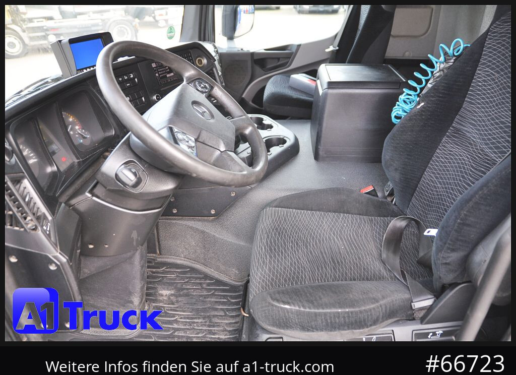 MERCEDES-BENZ Actros 1836, RTI Kompressor, - Nyergesvontató: 5 kép. MERCEDES-BENZ Actros 1836, RTI Kompressor, - Nyergesvontató: 5 kép.