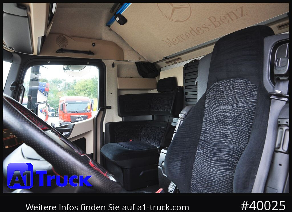 MERCEDES-BENZ Actros 1843, ADR, Standard SZM, Retarder, - Nyergesvontató: 4 kép. MERCEDES-BENZ Actros 1843, ADR, Standard SZM, Retarder, - Nyergesvontató: 4 kép.