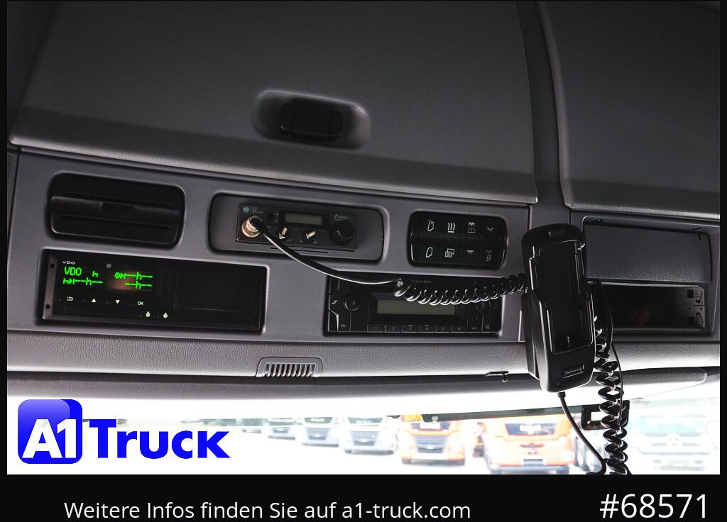 MERCEDES-BENZ Actros 4160, V8, Schwerlast 250to. 8x4, - Nyergesvontató: 5 kép. MERCEDES-BENZ Actros 4160, V8, Schwerlast 250to. 8x4, - Nyergesvontató: 5 kép.