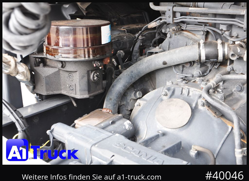 SCANIA R410, Topline, 2K Hydraulik, Retarder, Standklima - Nyergesvontató: 2 kép. SCANIA R410, Topline, 2K Hydraulik, Retarder, Standklima - Nyergesvontató: 2 kép.