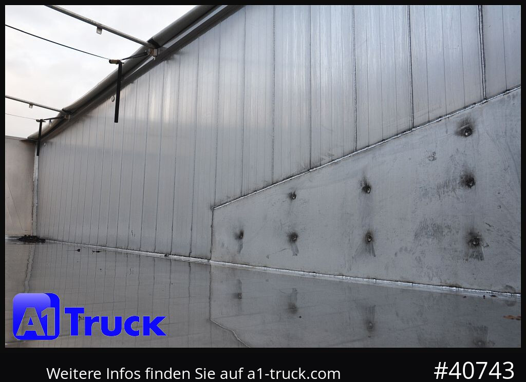 REISCH RHKS, Alu 50m³, NEU Kombitüren, Lift Alu, LED - Félpótkocsi billenőplatós: 5 kép. REISCH RHKS, Alu 50m³, NEU Kombitüren, Lift Alu, LED - Félpótkocsi billenőplatós: 5 kép.