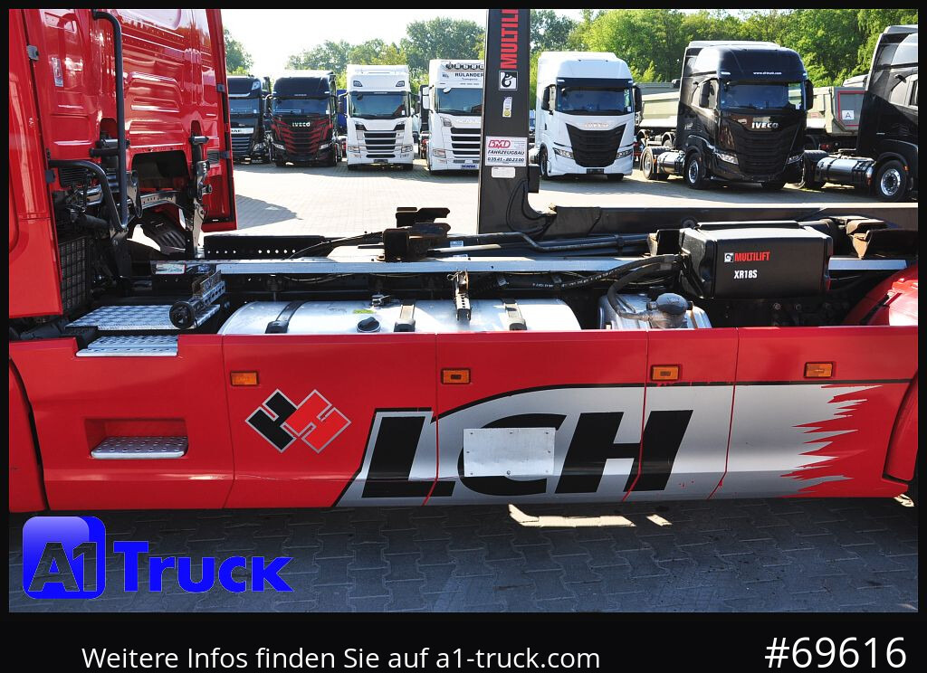 SCANIA R500, Abrollkipper, HIAB, Lift-Lenkachse, - Horgos rakodó teherautó: 2 kép. SCANIA R500, Abrollkipper, HIAB, Lift-Lenkachse, - Horgos rakodó teherautó: 2 kép.