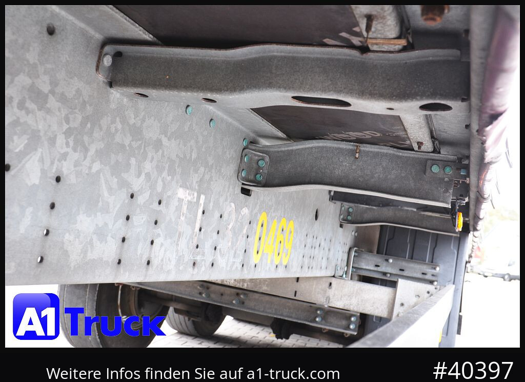 SCHMITZ S01, Code XL, verzinkt, VDI 2700, original 24.647 km - Ponyvás félpótkocsi: 3 kép. SCHMITZ S01, Code XL, verzinkt, VDI 2700, original 24.647 km - Ponyvás félpótkocsi: 3 kép.