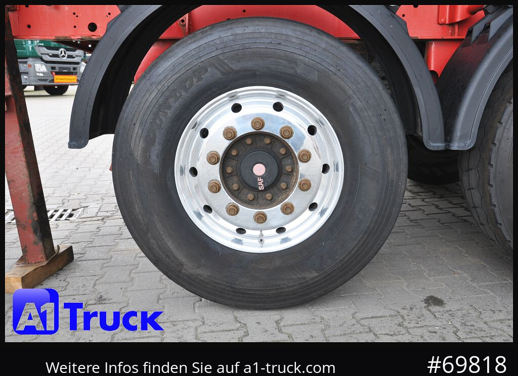 SCHMITZ SKI 24 7.2 Stahl, 28m³, Liftachse, - Félpótkocsi billenőplatós: 2 kép. SCHMITZ SKI 24 7.2 Stahl, 28m³, Liftachse, - Félpótkocsi billenőplatós: 2 kép.