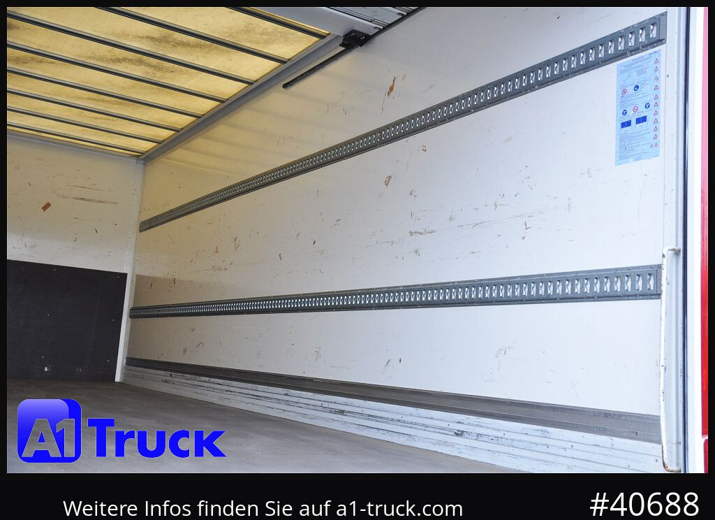 SPIER WB Koffer, 7,45, guter Zustand, verzinkt, Rolltor - Doboz felépitmény: 4 kép. SPIER WB Koffer, 7,45, guter Zustand, verzinkt, Rolltor - Doboz felépitmény: 4 kép.