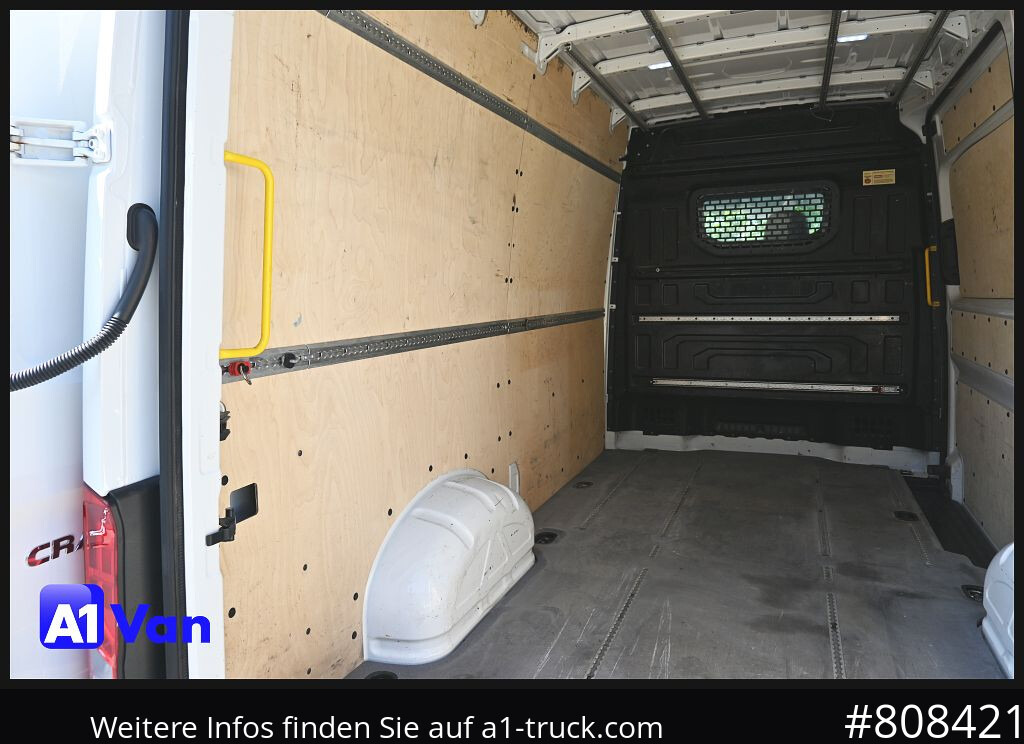 VOLKSWAGEN Crafter 35 L2H2, Klima, Automatik, AHK - Furgon: 2 kép. VOLKSWAGEN Crafter 35 L2H2, Klima, Automatik, AHK - Furgon: 2 kép.