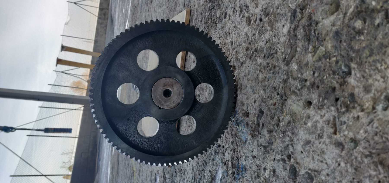 Caterpillar 3408 ALBERO A CAMME CON INGRANAGGI 7N8345 . CONTROLLATO IN RETTIFICA E LUCIDATO - Vezérműtengely - Építőipari gépek: 2 kép. Caterpillar 3408 ALBERO A CAMME CON INGRANAGGI 7N8345 . CONTROLLATO IN RETTIFICA E LUCIDATO - Vezérműtengely - Építőipari gépek: 2 kép.