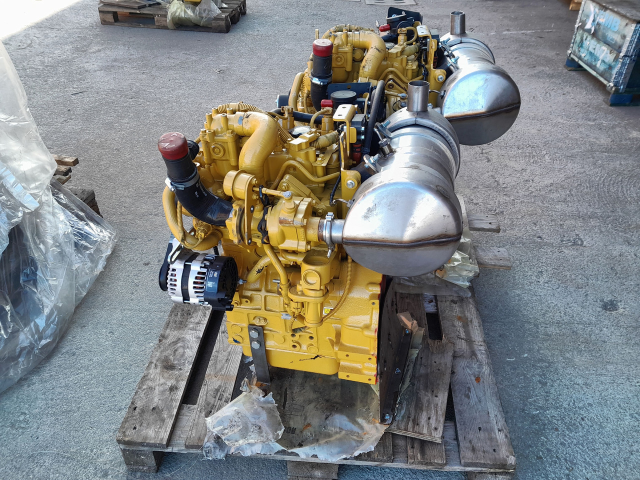 Caterpillar C1.7T MOTORE NUOVO COMPLETO - Motor - Építőipari gépek: 3 kép. Caterpillar C1.7T MOTORE NUOVO COMPLETO - Motor - Építőipari gépek: 3 kép.
