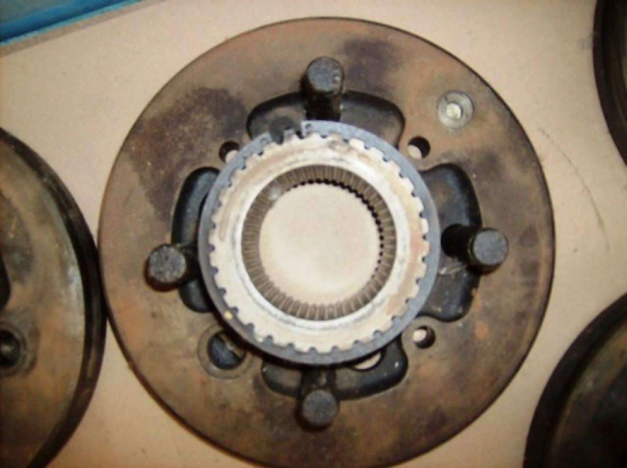 Caterpillar D300D GRUPPO FRENI - Erőátvitel - Építőipari gépek: 4 kép. Caterpillar D300D GRUPPO FRENI - Erőátvitel - Építőipari gépek: 4 kép.