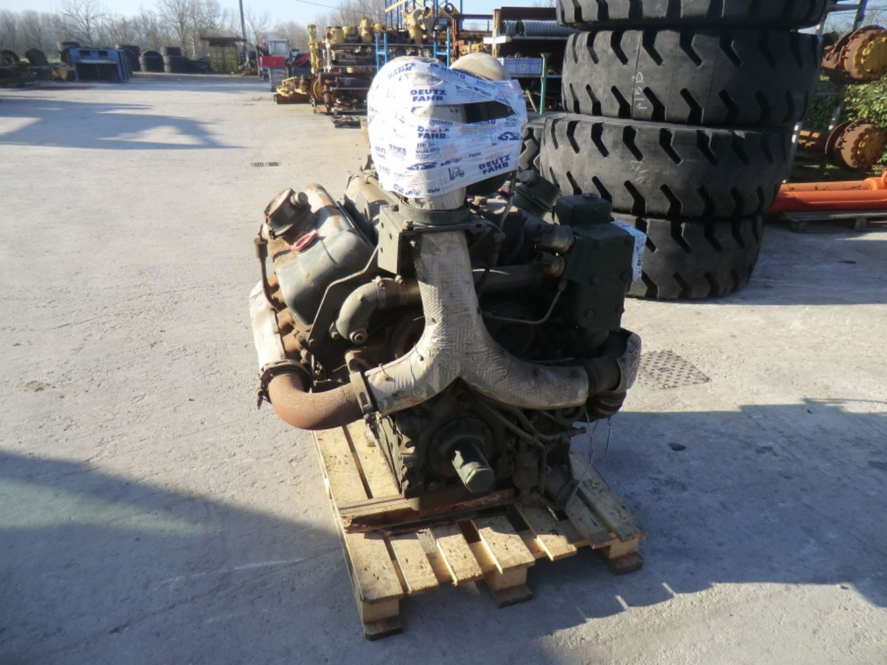 DETROIT DIESEL 8V53 MOTORE MARINO USATO COMPLETO DI TURBO E MOTORINO DI AVVIAMENTO. - Motor - Építőipari gépek: 5 kép. DETROIT DIESEL 8V53 MOTORE MARINO USATO COMPLETO DI TURBO E MOTORINO DI AVVIAMENTO. - Motor - Építőipari gépek: 5 kép.