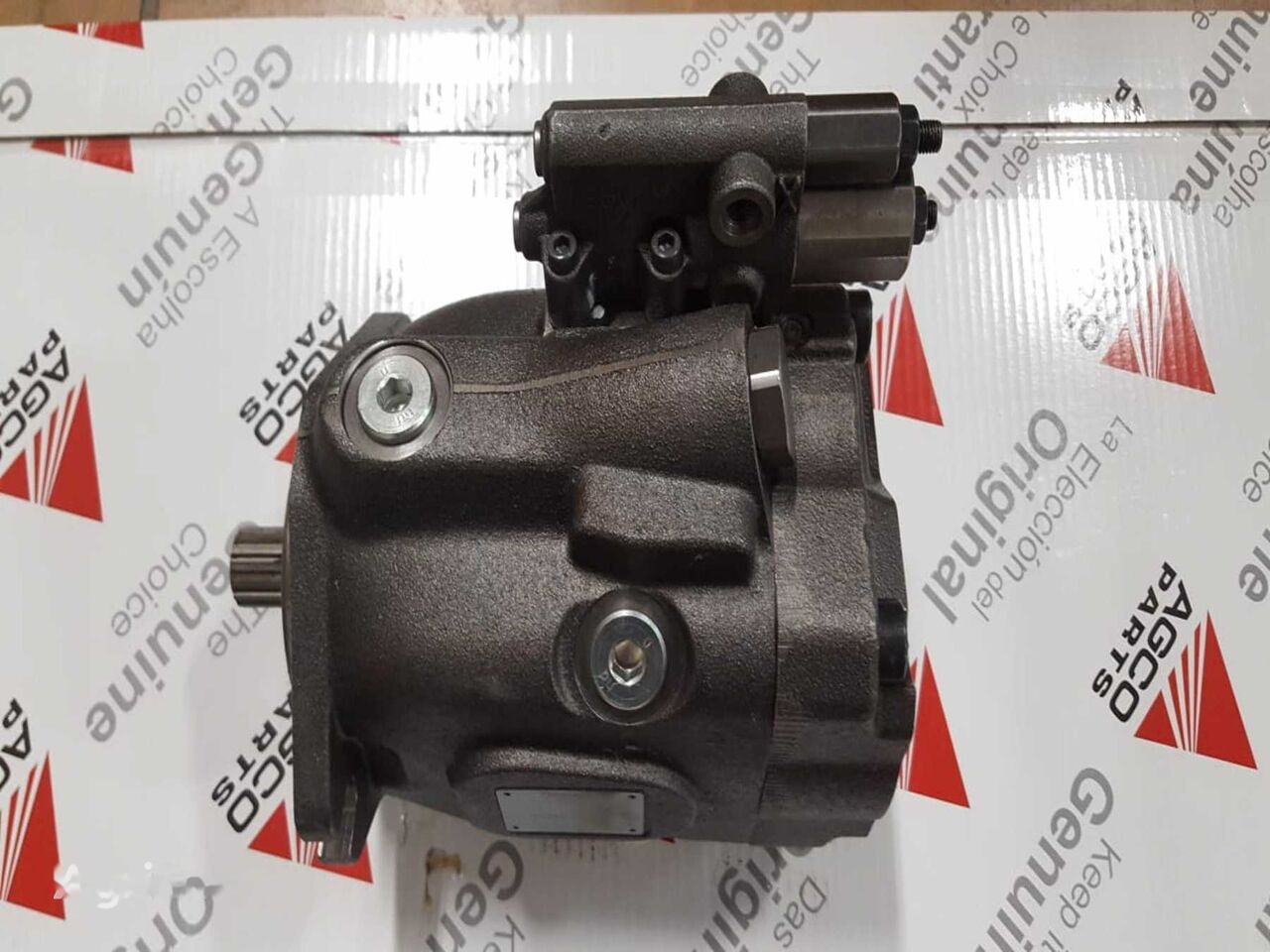 DYNA VT 479829M1 Massey Ferguson 6700 7700 - Hidraulikus szivattyú - Traktor: 1 kép. DYNA VT 479829M1 Massey Ferguson 6700 7700 - Hidraulikus szivattyú - Traktor: 1 kép.