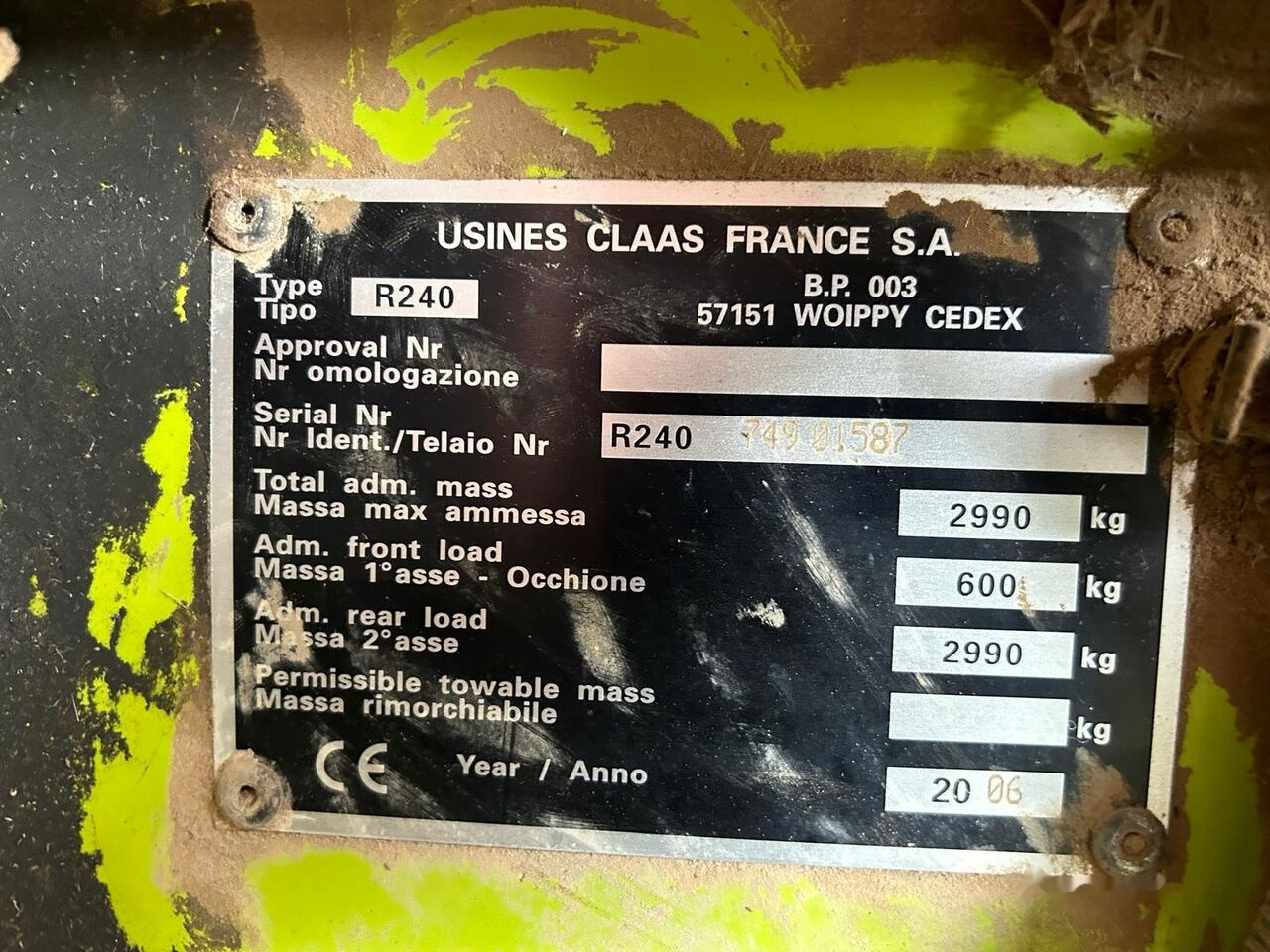 Claas ROLLANT 240 - Bálázó: 3 kép. Claas ROLLANT 240 - Bálázó: 3 kép.