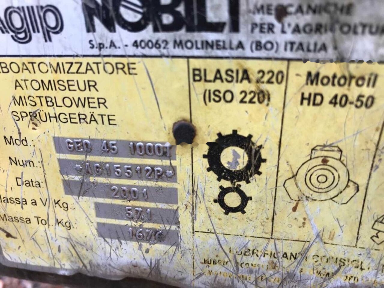 NOBILI GEO45 1000T - Vontatott permetezők: 4 kép. NOBILI GEO45 1000T - Vontatott permetezők: 4 kép.