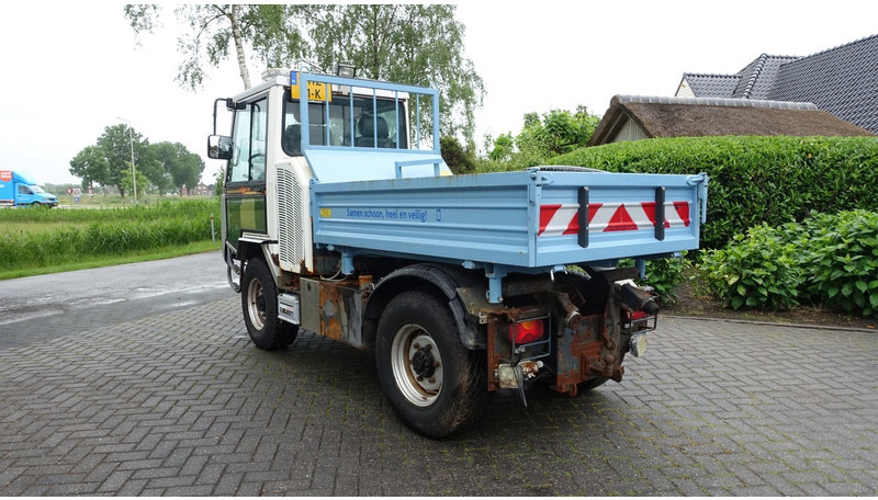 Boki HY1251 Kipper 4x4x4 - Traktor: 3 kép. Boki HY1251 Kipper 4x4x4 - Traktor: 3 kép.