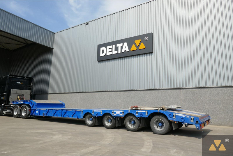 ANDOVER SFCLEX67 - Platós félpótkocsi: 3 kép. ANDOVER SFCLEX67 - Platós félpótkocsi: 3 kép.