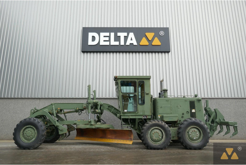 Caterpillar 130G Ex- - Gréder: 1 kép. Caterpillar 130G Ex- - Gréder: 1 kép.