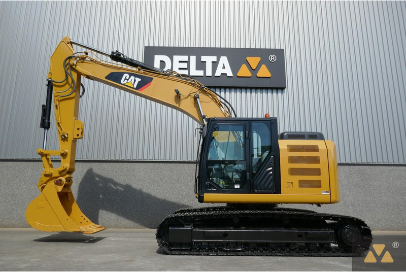 Caterpillar 320ELRR - Lánctalpas kotró: 1 kép. Caterpillar 320ELRR - Lánctalpas kotró: 1 kép.
