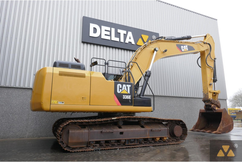Caterpillar 336EL - Lánctalpas kotró: 5 kép. Caterpillar 336EL - Lánctalpas kotró: 5 kép.
