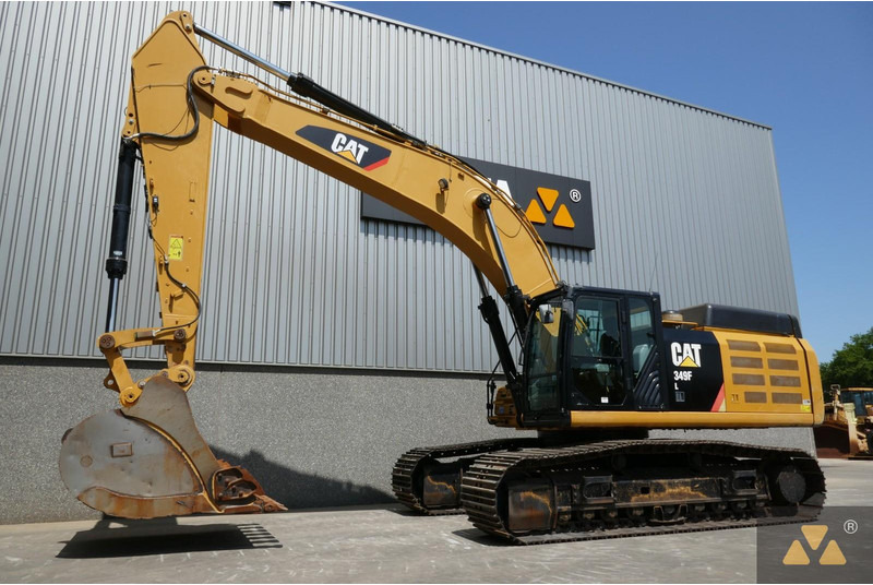 Caterpillar 349FL - Lánctalpas kotró: 3 kép. Caterpillar 349FL - Lánctalpas kotró: 3 kép.