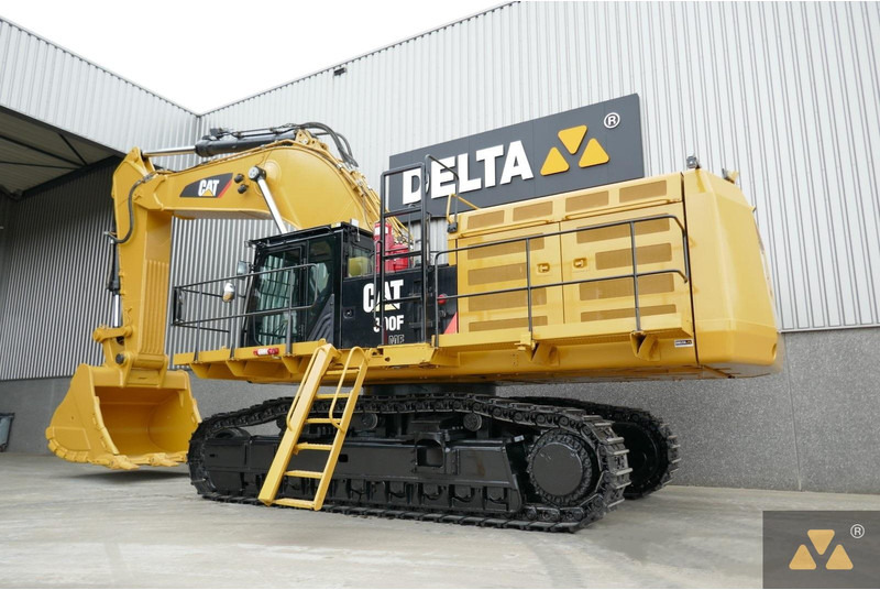 Caterpillar 390F LME - Lánctalpas kotró: 4 kép. Caterpillar 390F LME - Lánctalpas kotró: 4 kép.