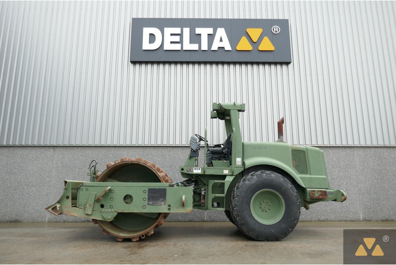 Caterpillar CS563D Ex- - Henger: 1 kép. Caterpillar CS563D Ex- - Henger: 1 kép.