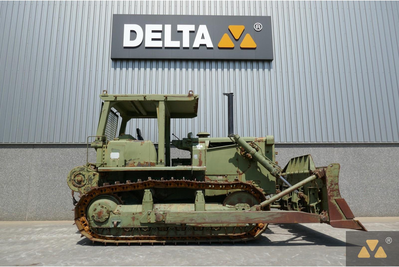 Caterpillar D7F Ex- - Buldózer: 2 kép. Caterpillar D7F Ex- - Buldózer: 2 kép.