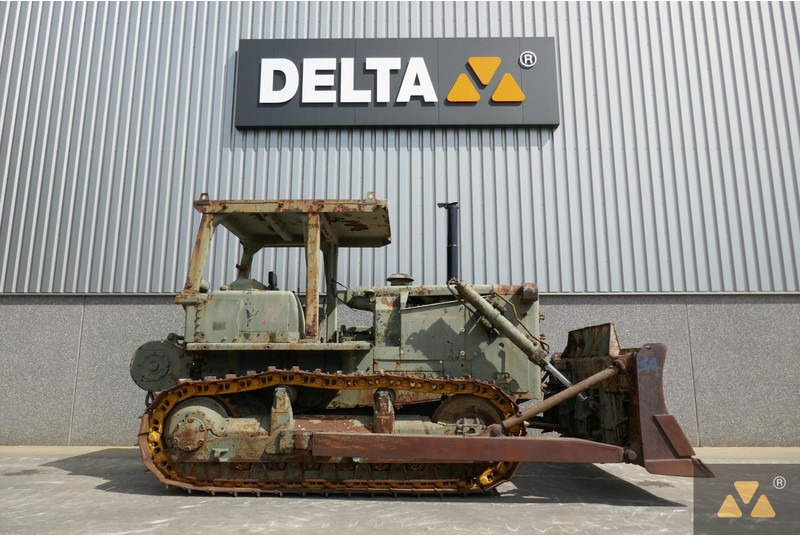 Caterpillar D7F Ex- - Buldózer: 2 kép. Caterpillar D7F Ex- - Buldózer: 2 kép.