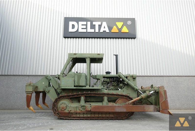 Caterpillar D7G Ex- - Buldózer: 2 kép. Caterpillar D7G Ex- - Buldózer: 2 kép.