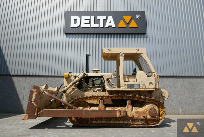 Caterpillar D7G Ex- - Buldózer: 1 kép. Caterpillar D7G Ex- - Buldózer: 1 kép.