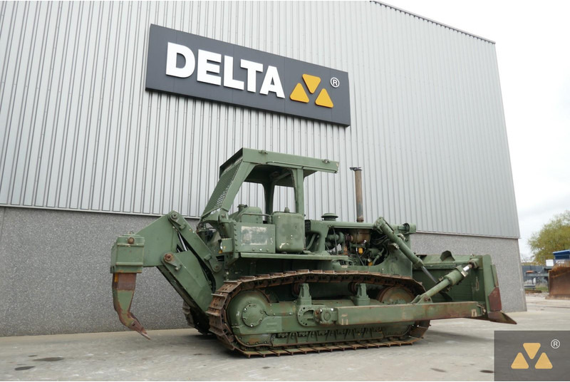 Caterpillar D7G Ex-army - Buldózer: 5 kép. Caterpillar D7G Ex-army - Buldózer: 5 kép.