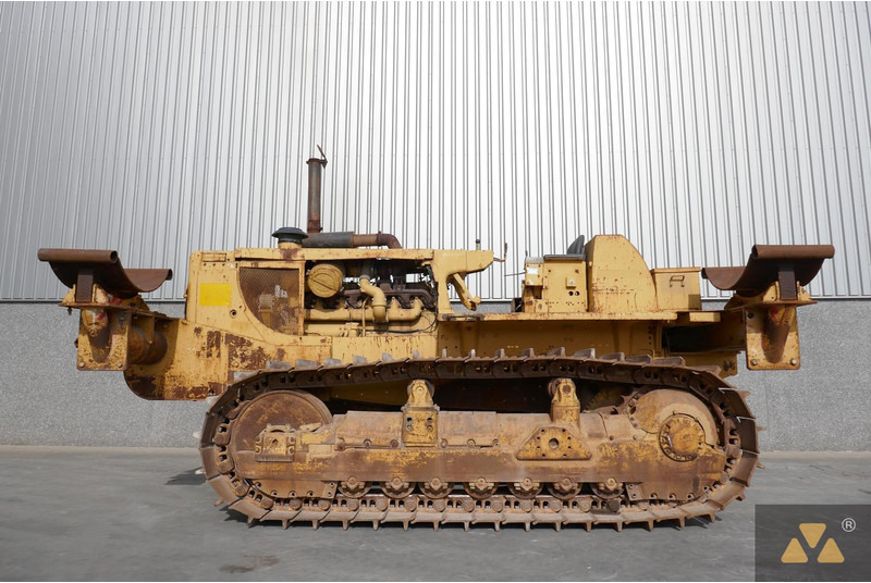 Caterpillar D8K Pipe carrier - Csőfektető: 1 kép. Caterpillar D8K Pipe carrier - Csőfektető: 1 kép.