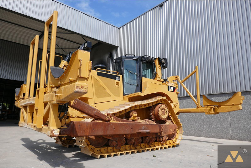 Caterpillar D8T Pipe carrier - Csőfektető: 1 kép. Caterpillar D8T Pipe carrier - Csőfektető: 1 kép.