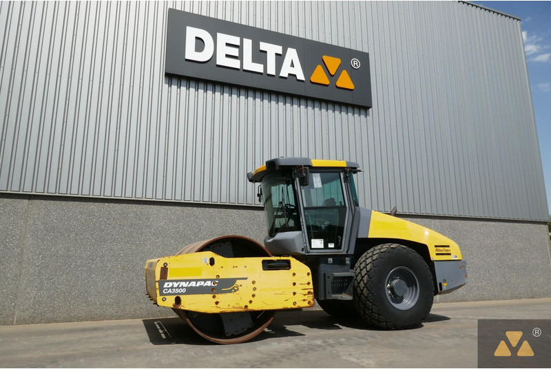 Dynapac CA3500D - Henger: 4 kép. Dynapac CA3500D - Henger: 4 kép.