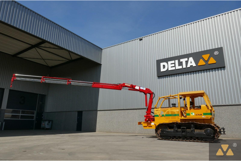 Caterpillar D7G Welding Tractor - Építőipari gépek: 3 kép. Caterpillar D7G Welding Tractor - Építőipari gépek: 3 kép.