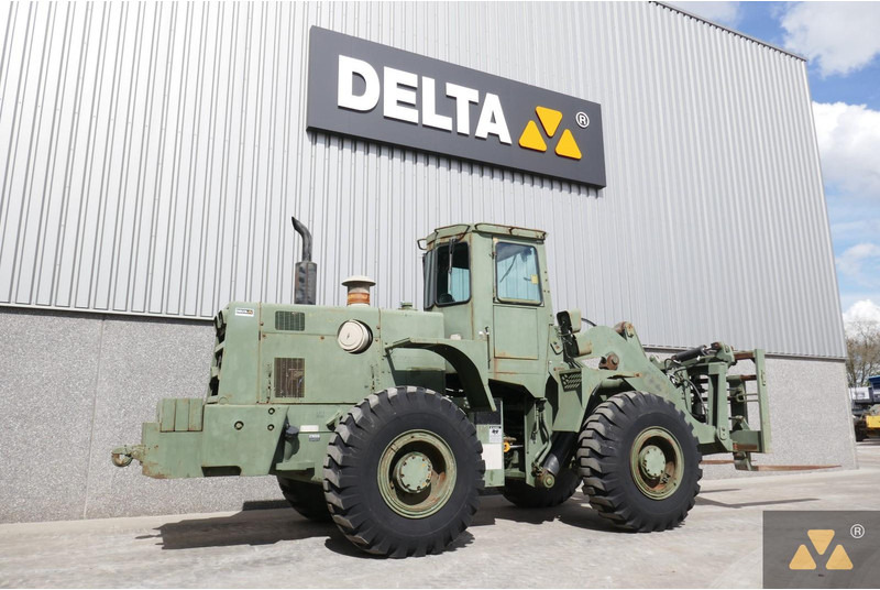 Komatsu 540 Ex- - Gumikerekes homlokrakodó: 5 kép. Komatsu 540 Ex- - Gumikerekes homlokrakodó: 5 kép.