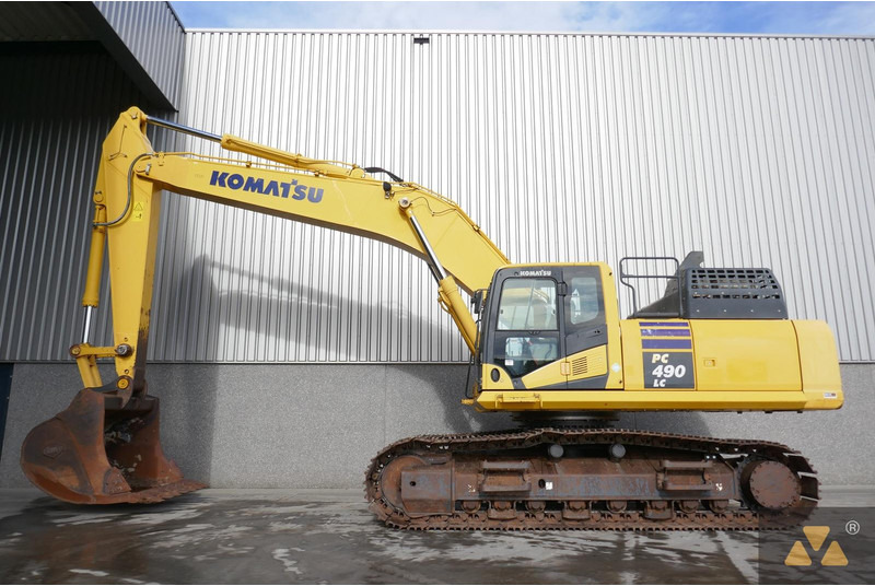 Komatsu PC490LC-11 - Lánctalpas kotró: 1 kép. Komatsu PC490LC-11 - Lánctalpas kotró: 1 kép.