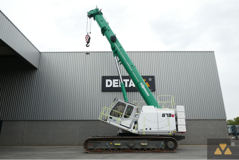 Sennebogen 673E - Lánctalpas daru: 1 kép. Sennebogen 673E - Lánctalpas daru: 1 kép.