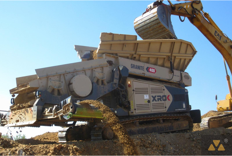 Xrok Granite 400 - Csőfektető: 1 kép. Xrok Granite 400 - Csőfektető: 1 kép.