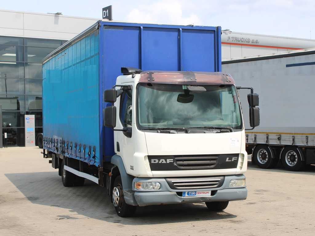 DAF FA LF 45, EURO 5, TAIL LIFT - Ponyvás teherautó: 2 kép. DAF FA LF 45, EURO 5, TAIL LIFT - Ponyvás teherautó: 2 kép.