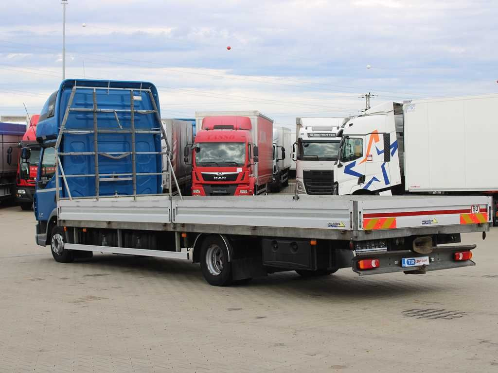 DAF LF 260, SLEEPING CABIN, EURO 6, PNEU 80% - Platós teherautó: 4 kép. DAF LF 260, SLEEPING CABIN, EURO 6, PNEU 80% - Platós teherautó: 4 kép.