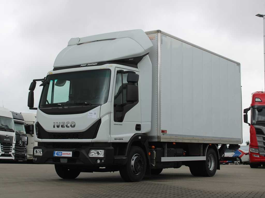 Iveco EUROCARGO 120-220L, EURO 6, TAIL LIFT, PNEU 80% - Dobozos felépítményű teherautó: 1 kép. Iveco EUROCARGO 120-220L, EURO 6, TAIL LIFT, PNEU 80% - Dobozos felépítményű teherautó: 1 kép.
