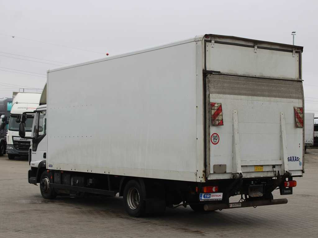 Iveco EUROCARGO 75-210, EURO 6, HYDRAULIC FRONT, CARRIER, TIRE 80% - Hűtős teherautó: 5 kép. Iveco EUROCARGO 75-210, EURO 6, HYDRAULIC FRONT, CARRIER, TIRE 80% - Hűtős teherautó: 5 kép.