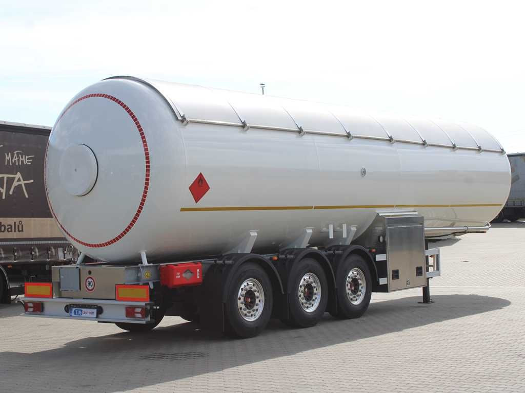 KADATEC KA350C,LIFTING AXLE,LPG-PROPANBUTAN,53m³ - Tartályos félpótkocsi: 3 kép. KADATEC KA350C,LIFTING AXLE,LPG-PROPANBUTAN,53m³ - Tartályos félpótkocsi: 3 kép.