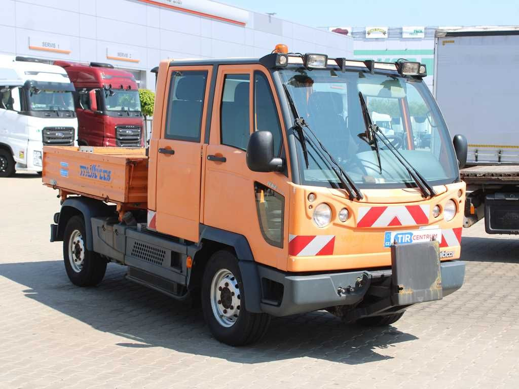 Multicar M30 FUMO, 4x4 - Kisteherautó, Duplakabinos kisteherautó: 2 kép. Multicar M30 FUMO, 4x4 - Kisteherautó, Duplakabinos kisteherautó: 2 kép.