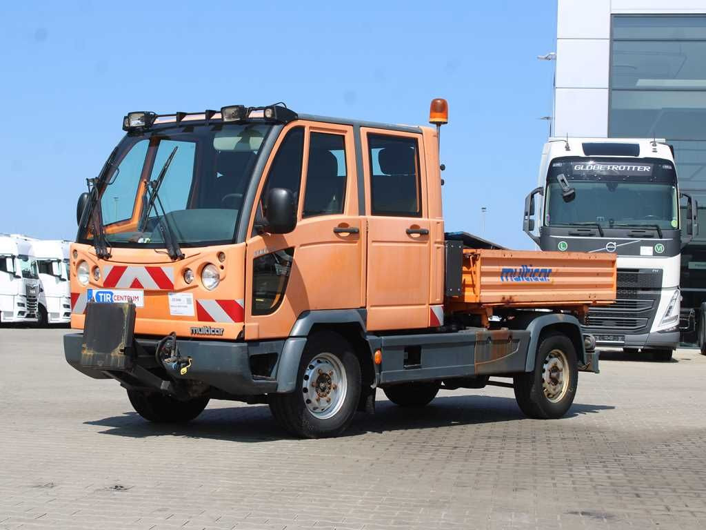Multicar M30 FUMO, 4x4 - Kisteherautó, Duplakabinos kisteherautó: 1 kép. Multicar M30 FUMO, 4x4 - Kisteherautó, Duplakabinos kisteherautó: 1 kép.