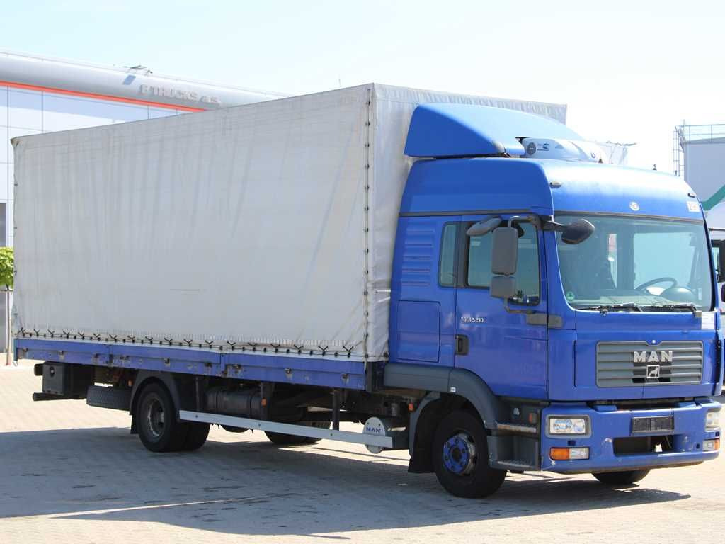 MAN TGL 12.210 4X2 BB, SECONDARY AIR CONDITIONING - Ponyvás teherautó: 2 kép. MAN TGL 12.210 4X2 BB, SECONDARY AIR CONDITIONING - Ponyvás teherautó: 2 kép.