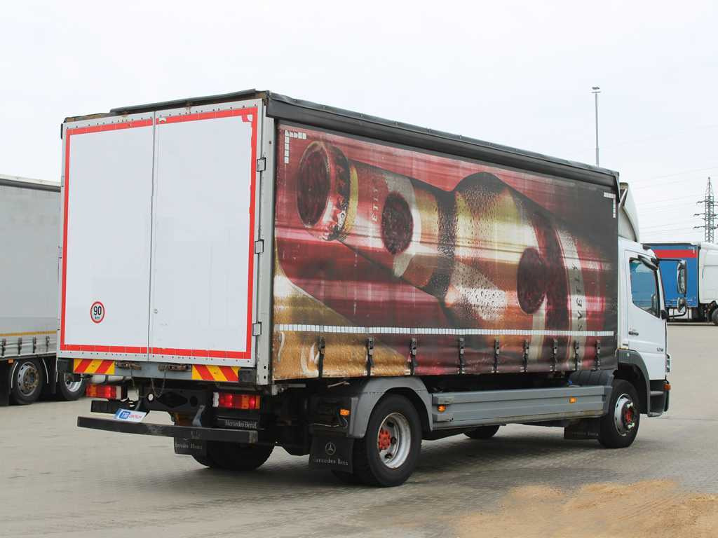 Mercedes-Benz ATEGO 1218, EURO 4 - Ponyvás teherautó: 4 kép. Mercedes-Benz ATEGO 1218, EURO 4 - Ponyvás teherautó: 4 kép.