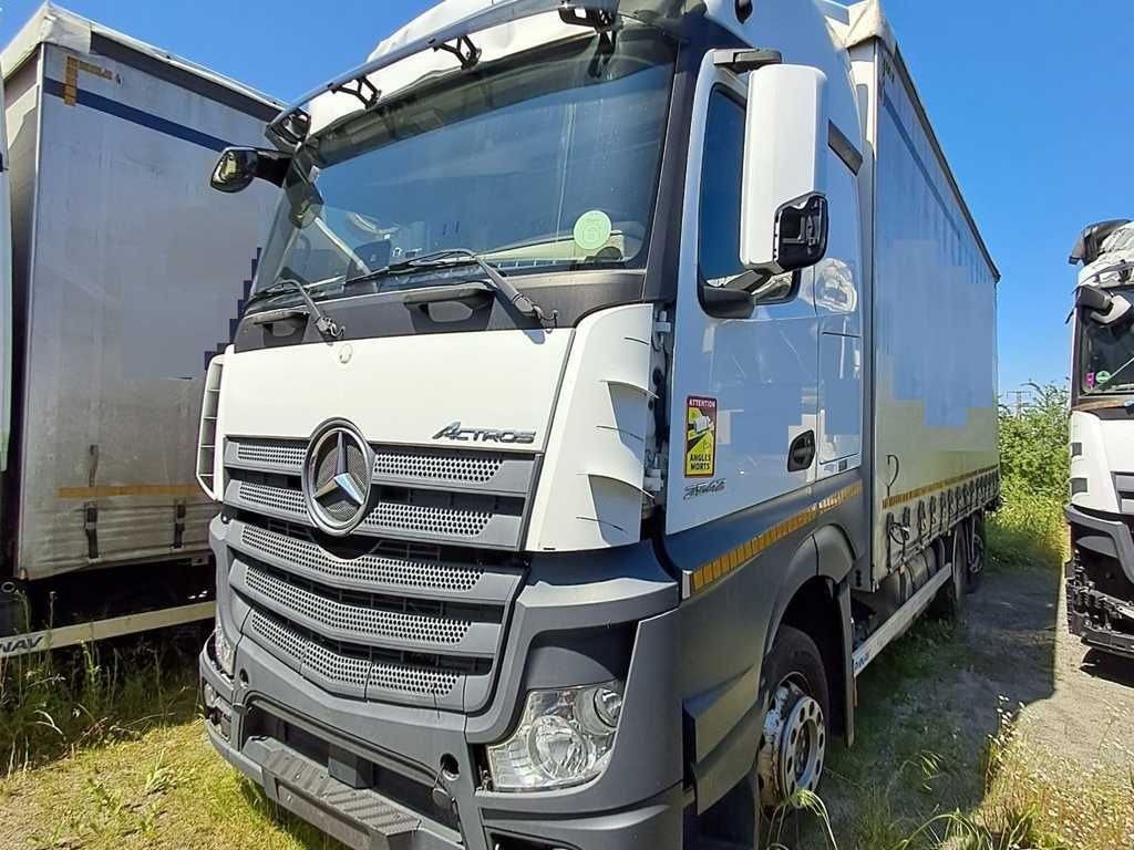 Mercedes-Benz Actros 2542, 6X2 - Ponyvás teherautó: 1 kép. Mercedes-Benz Actros 2542, 6X2 - Ponyvás teherautó: 1 kép.
