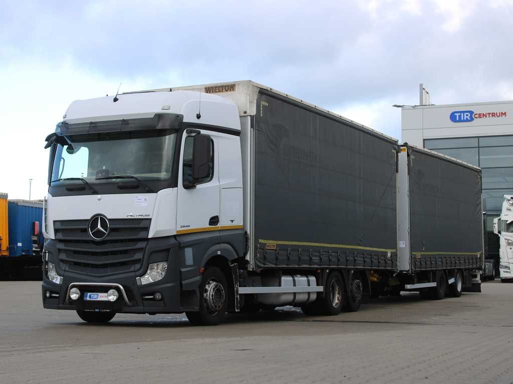 Mercedes-Benz Actros 2545, TRANZIT SET, LIFTING AXLE, EURO 6 - Ponyvás teherautó: 1 kép. Mercedes-Benz Actros 2545, TRANZIT SET, LIFTING AXLE, EURO 6 - Ponyvás teherautó: 1 kép.